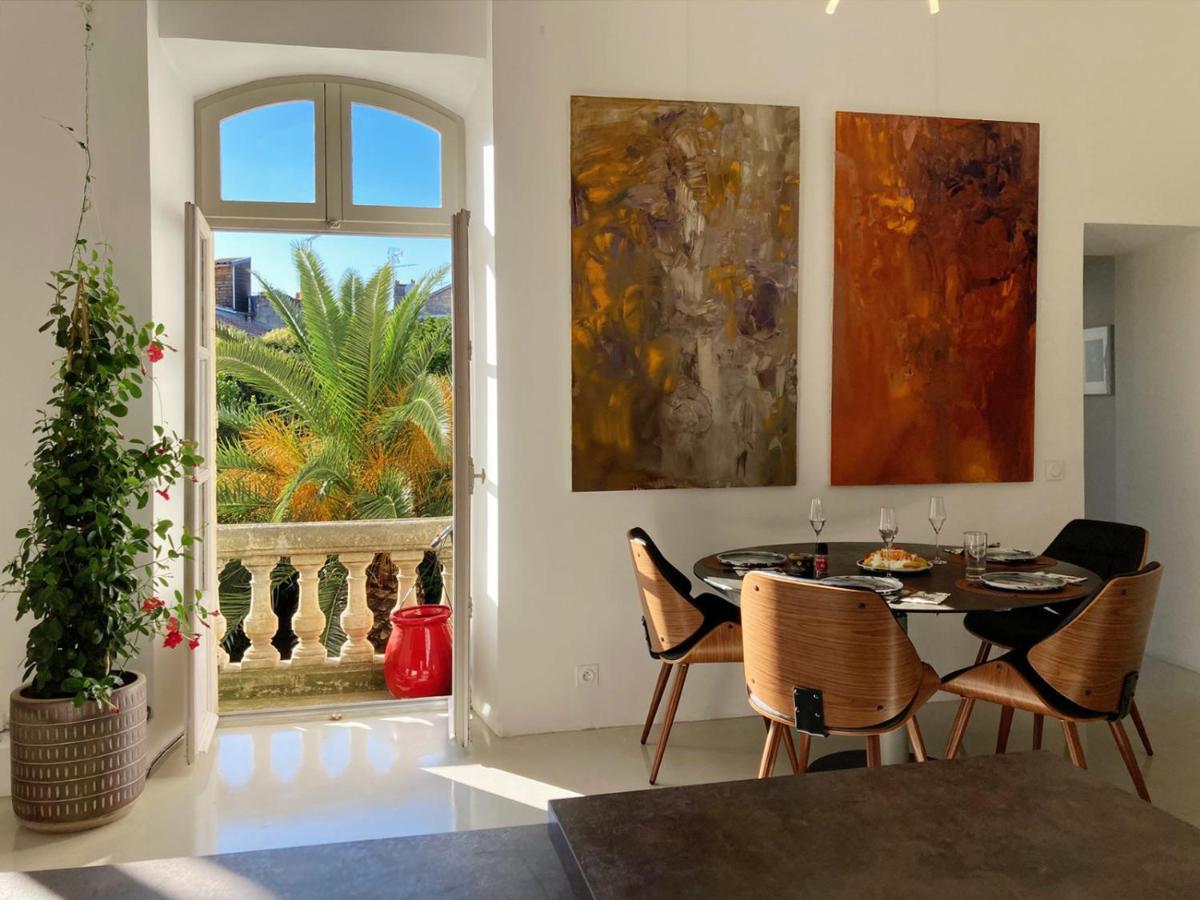 Appartement A La Roquette, Dans L'Hotel De Divonne, Classe. Арль Экстерьер фото